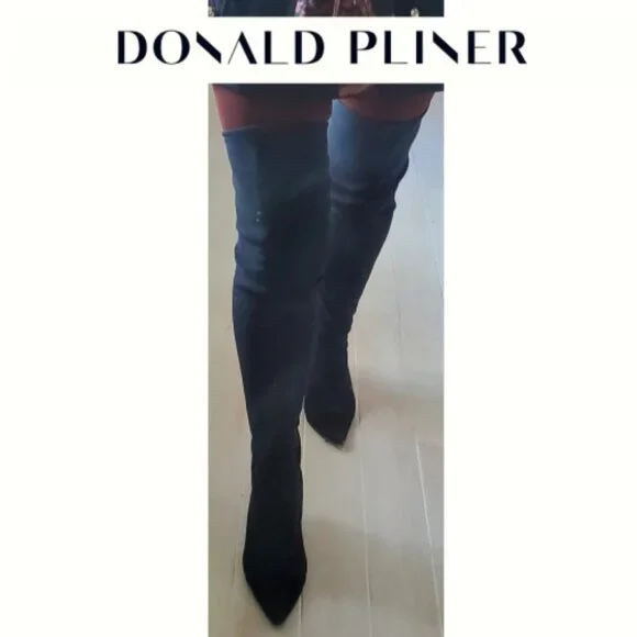 Donald J. Pliner OVER THE KNEEboots